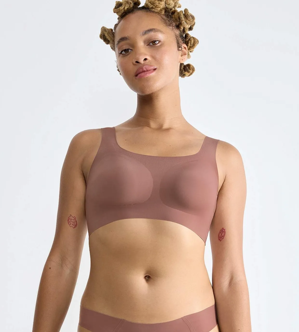 Sømløs BH-top i superblød mikrofiber Zero Feel 2.0