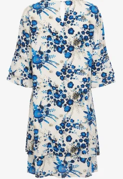 Sommeragtig festkjole med volanter