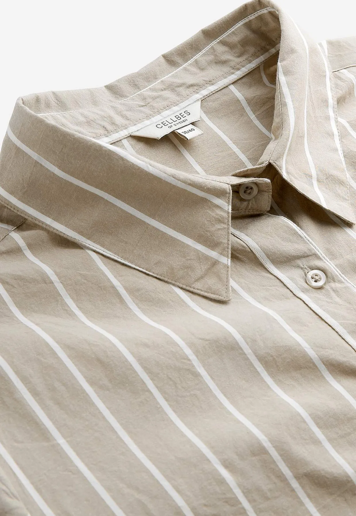 Stribet kjole med lommer