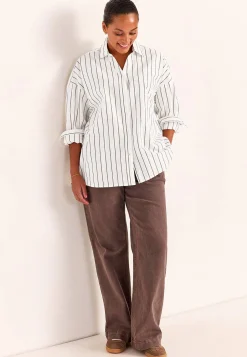 Stribet lang skjorte