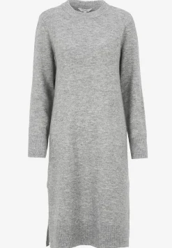 Strikket, blød kjole