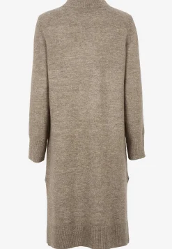 Strikket, blød kjole