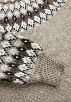 Strikket, jacquardmønstret trøje