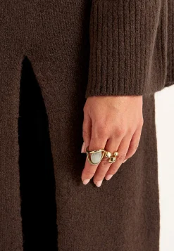 Strikket kjole med høj slids