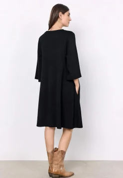 Superblød jerseykjole med lommer | Cellbes