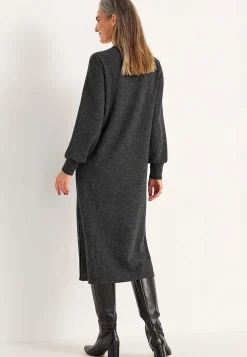 Superblød kjole med knapper Beata