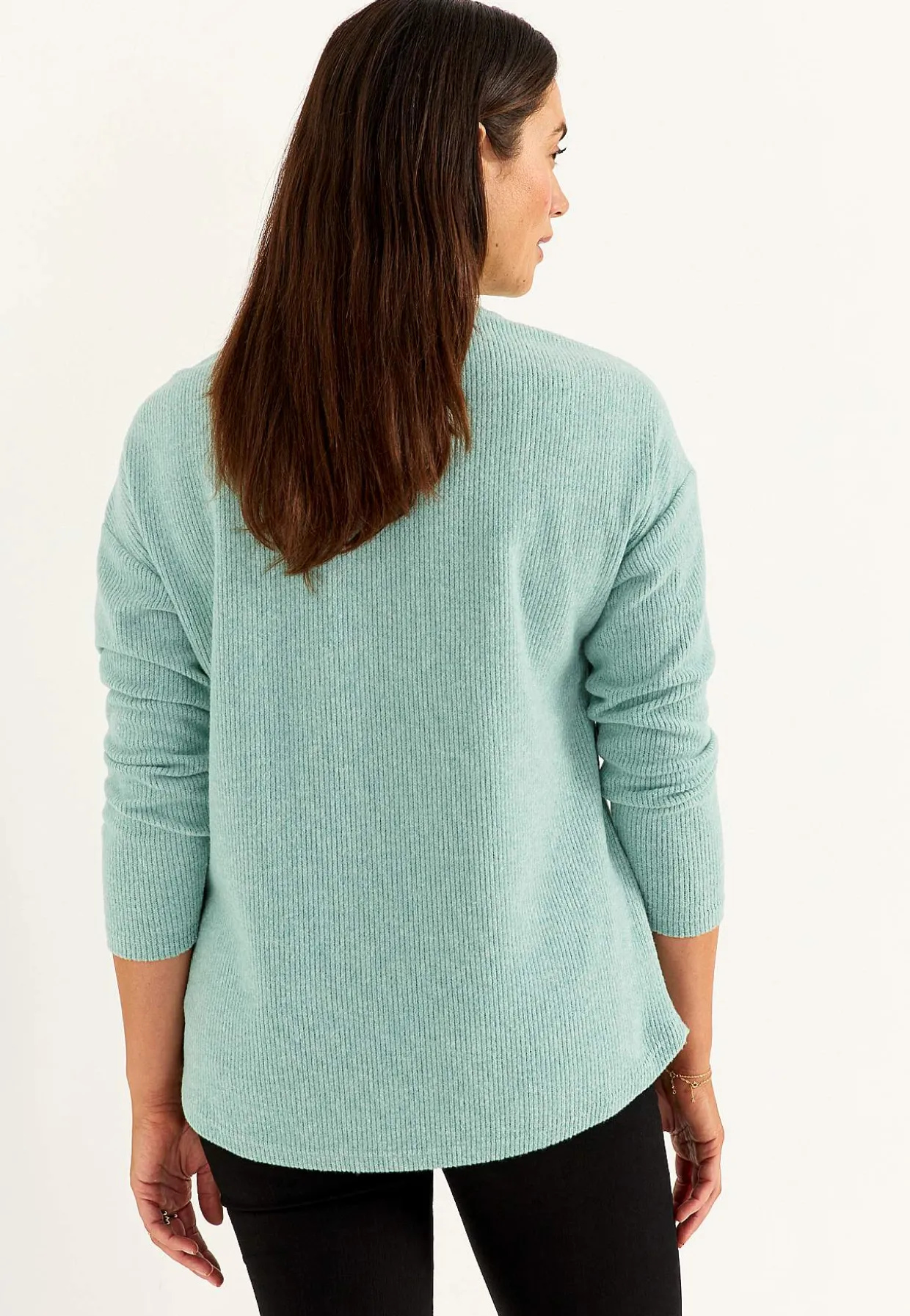 Superblød trøje med dekorativ midtersøm Beata