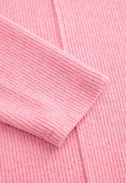 Superblød trøje med dekorativ midtersøm Beata | Cellbes