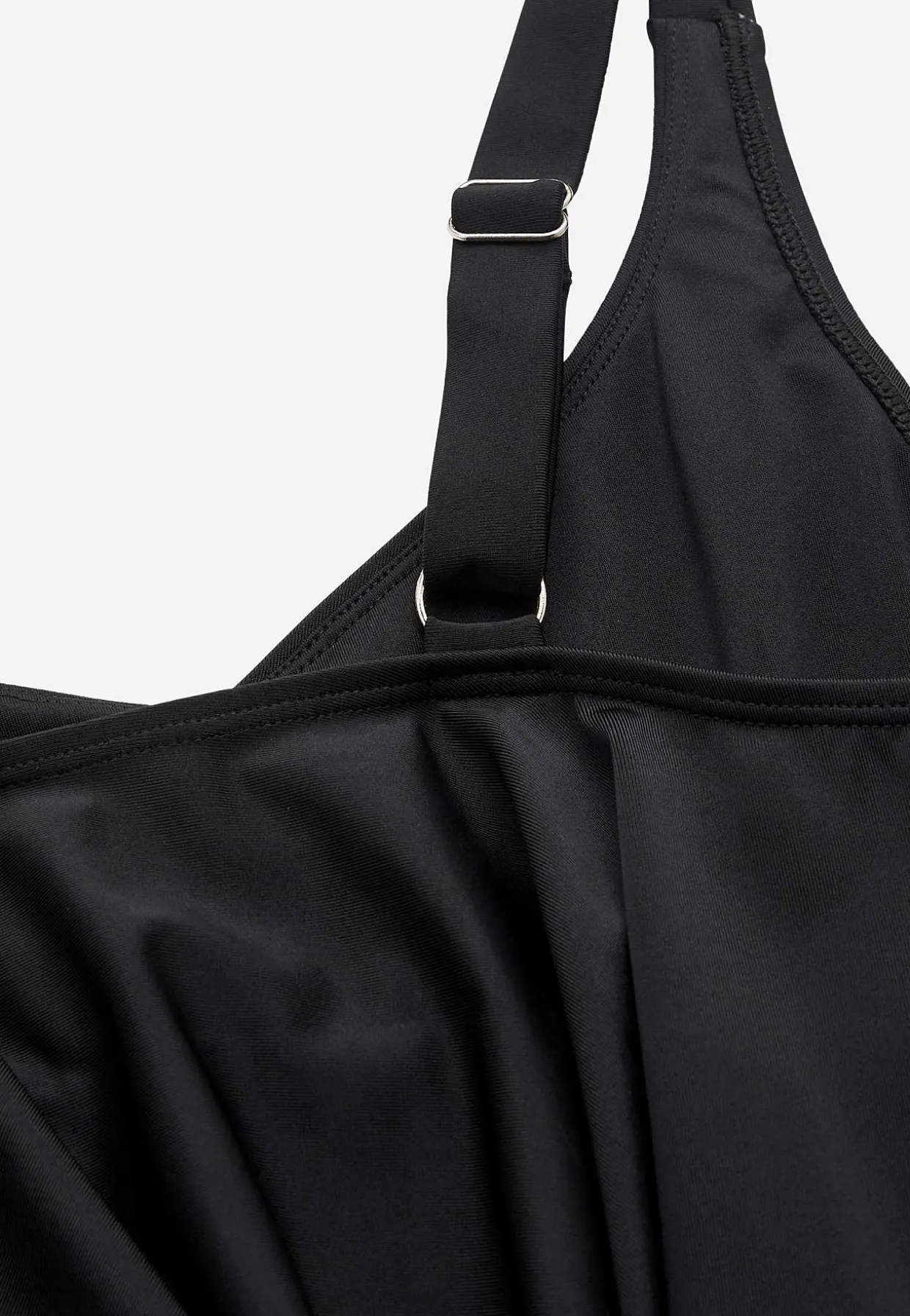 Tankinitop med volanter