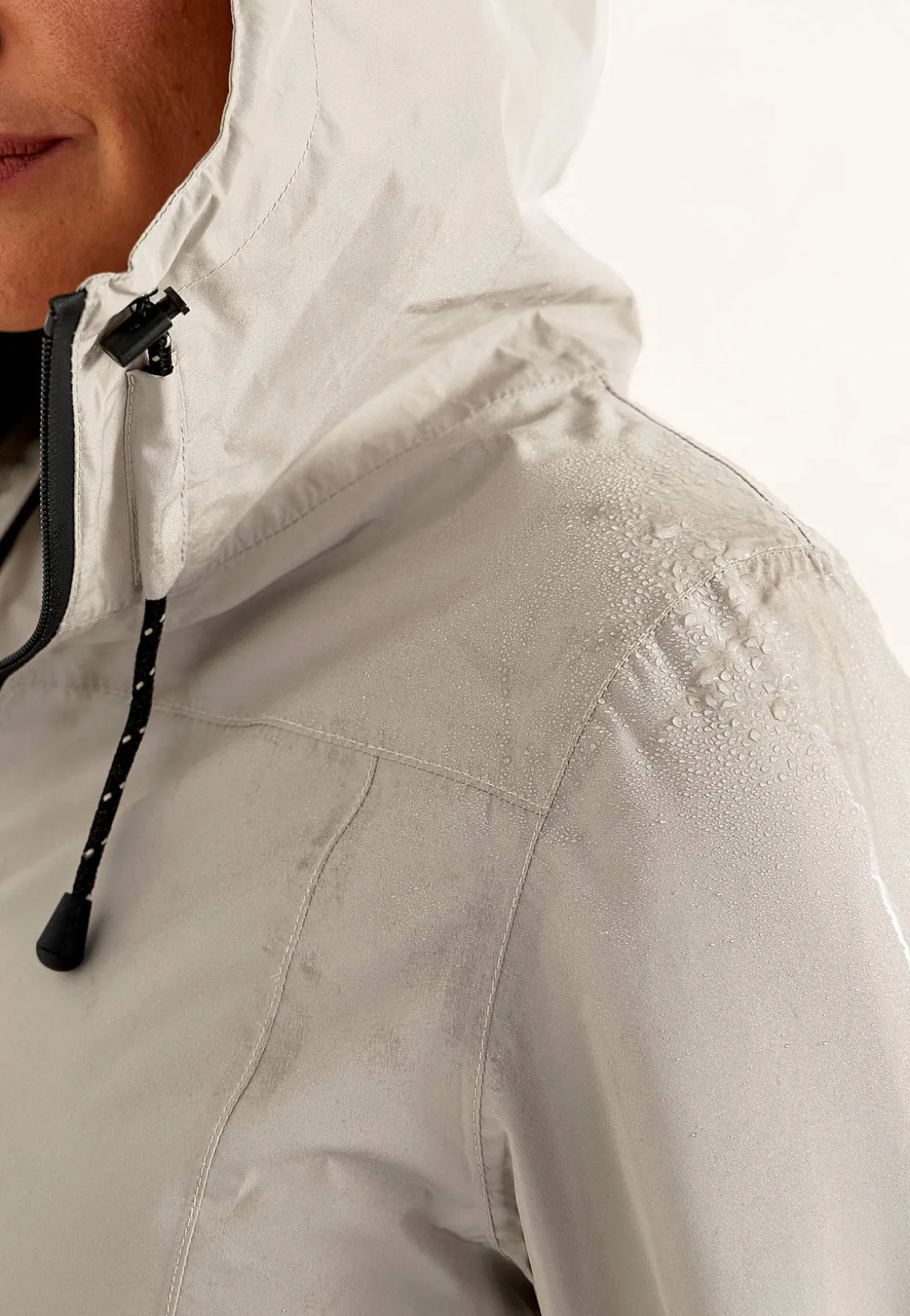 Vandtæt funktionsjakke