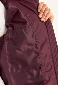 Varm jakke med luftig polstring