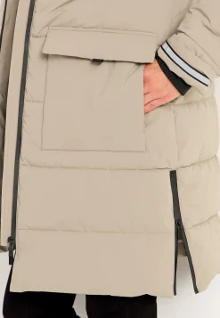 Varm jakke med sidelynlåse nederst