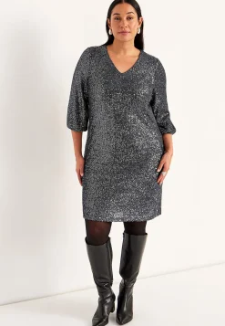 V-udskåret pailletkjole | Cellbes