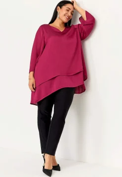 V-udskåret tunika med trompetærme