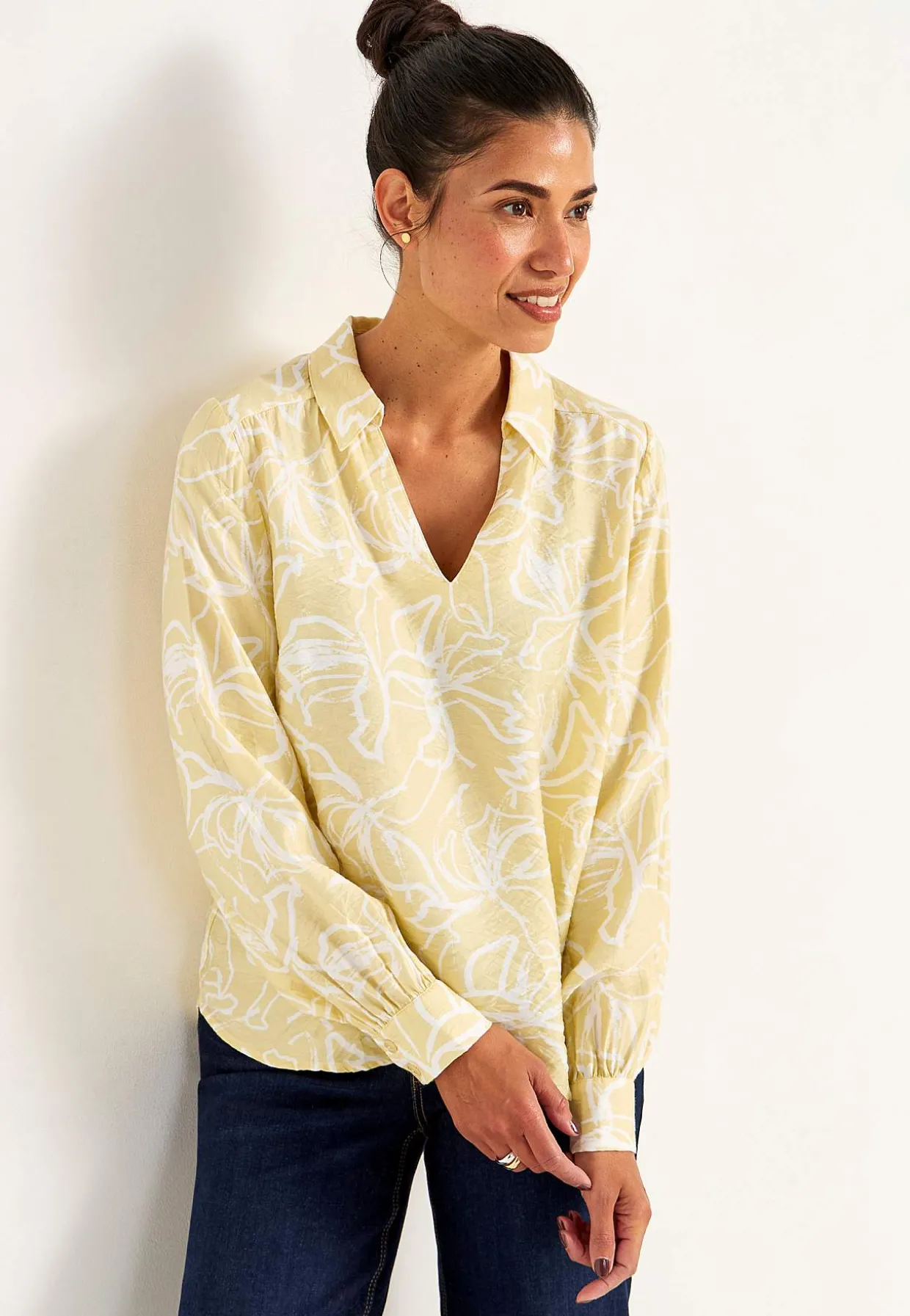 Vævet bluse med brede ærmer