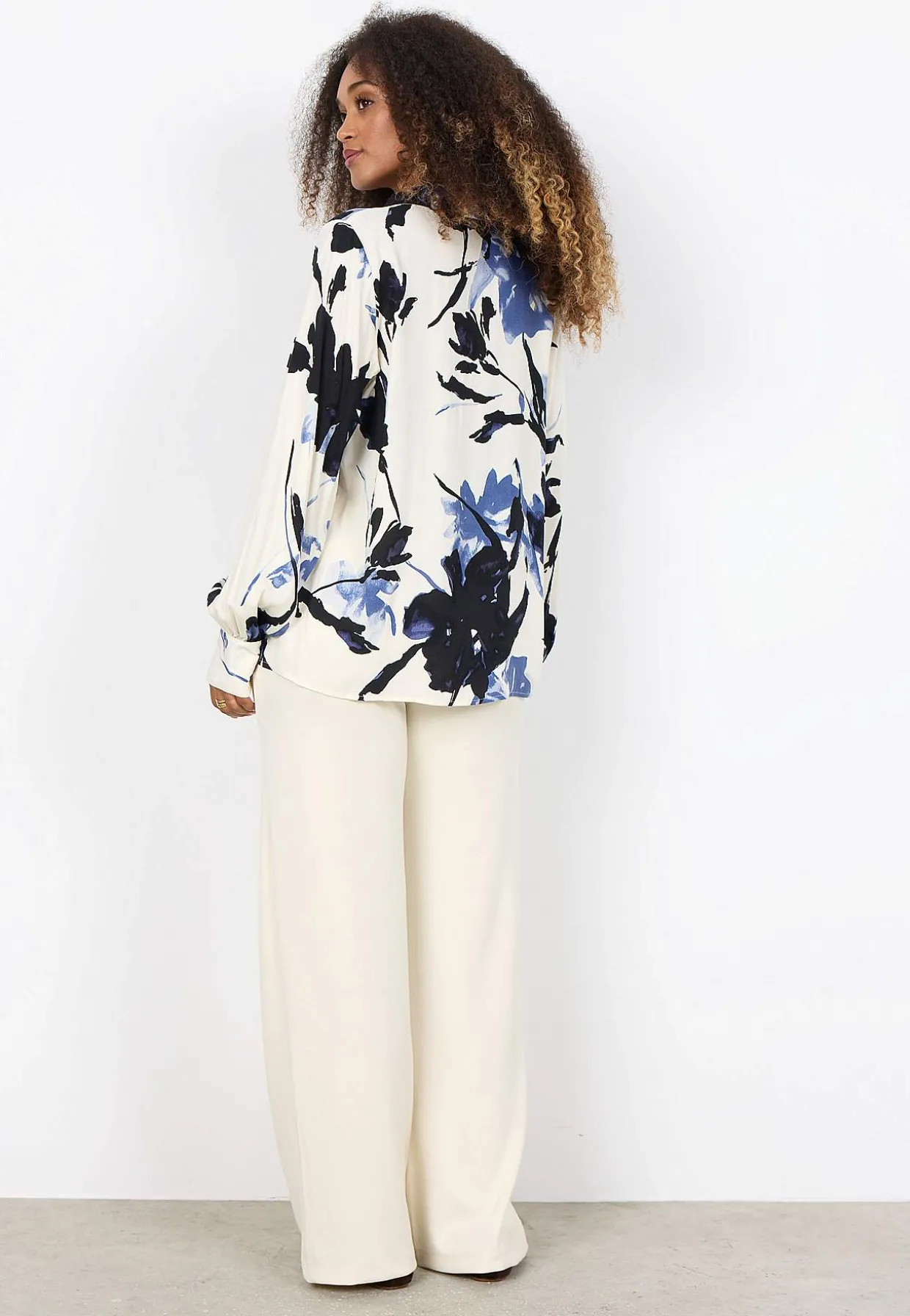 Vævet bluse med printet blomstermønster