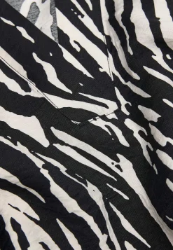 Vævet kjole | Cellbes