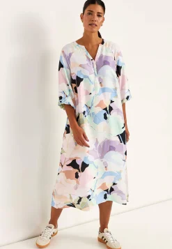 Vævet, mønstret kjole